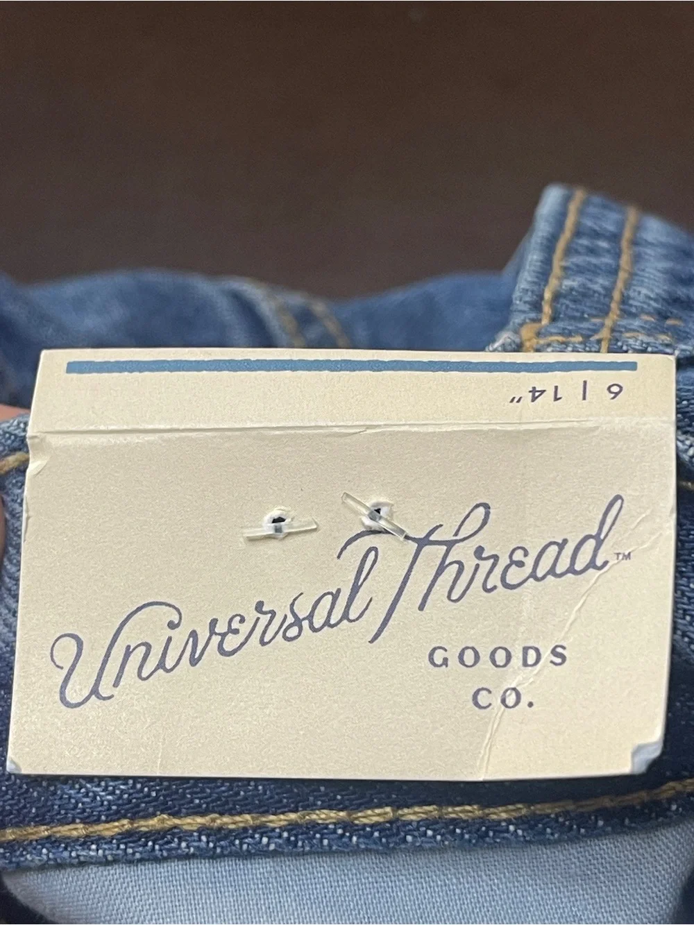 NWT Universal Thread Women's High Rise Long Denim Shorts Size 6R | Raw Hem
